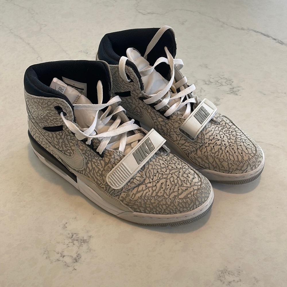 Nike Air Jordan